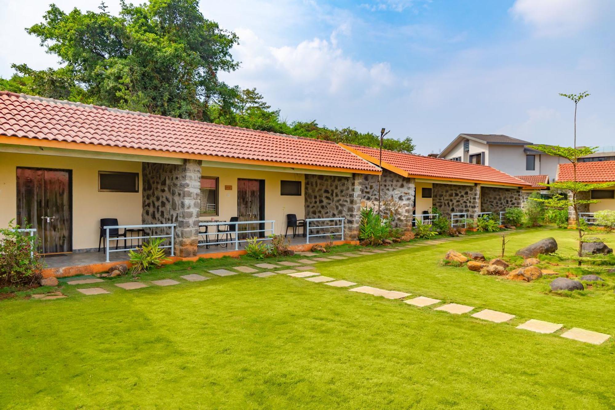Casa Amora Lonavala Exterior foto