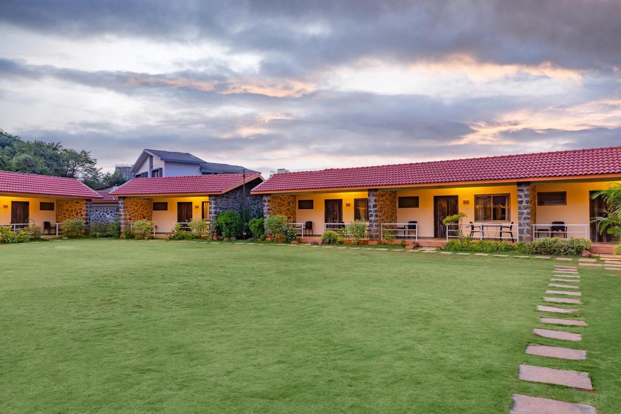 Casa Amora Lonavala Exterior foto